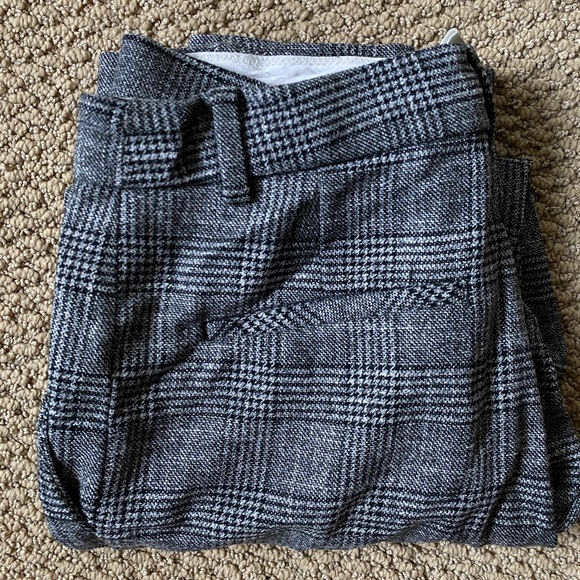 H&M Grey and Black Plaid Pants - Picture 4 of 6